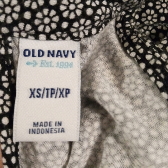 Halter Neck Maxi Dress Old Navy Geo Flower Print Beachy, Coastal, Flowy CasualXS - Picture 3 of 14